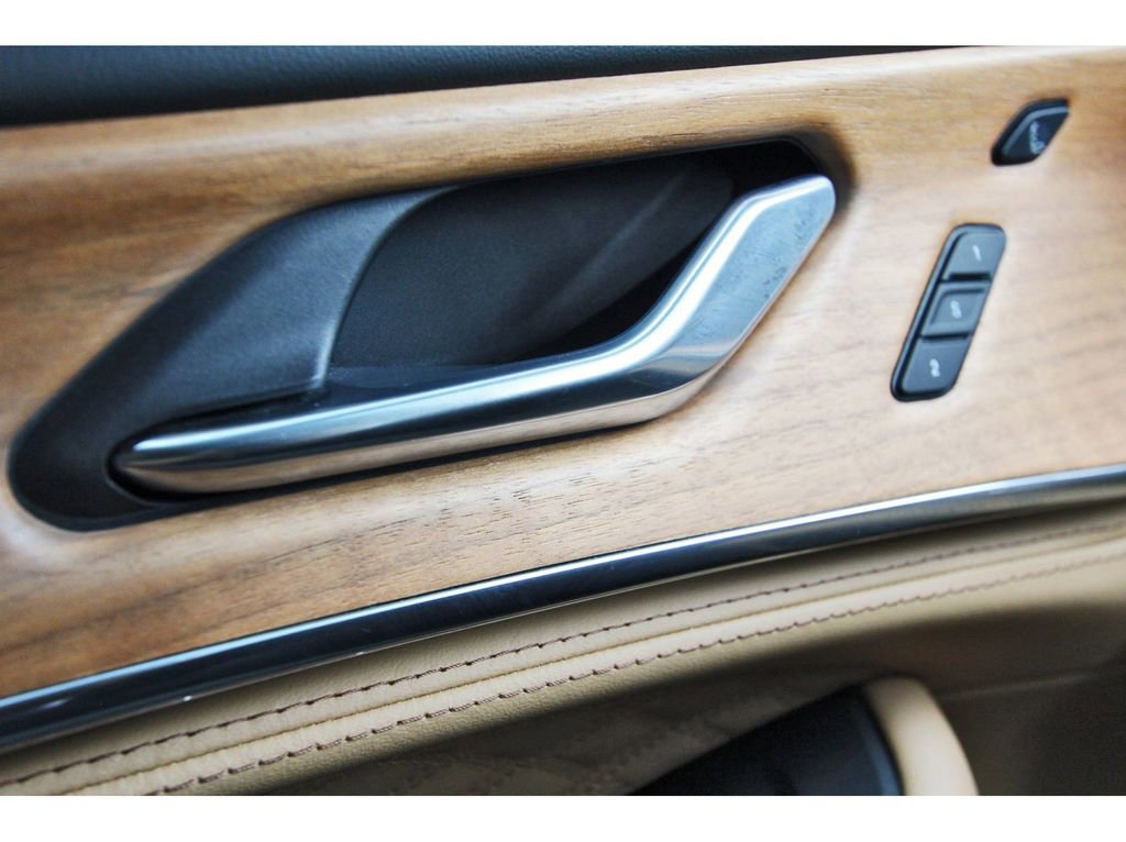 Used 2025 Jeep Grand Cherokee L Summit image 20