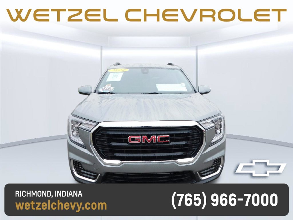 Certified 2024 GMC Terrain SLE w/ Driver Convenience Package AWD/4WD image 8
