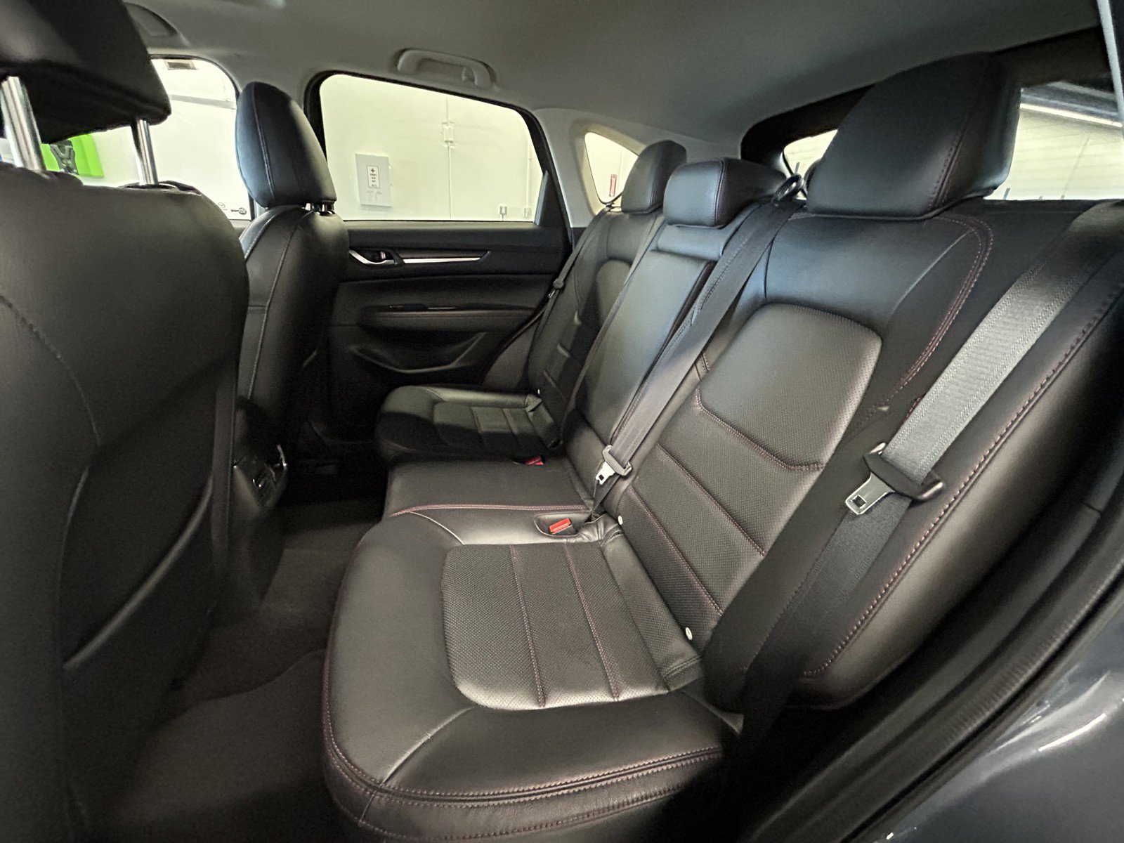 Used 2024 MAZDA CX-5 Carbon Edition image 14