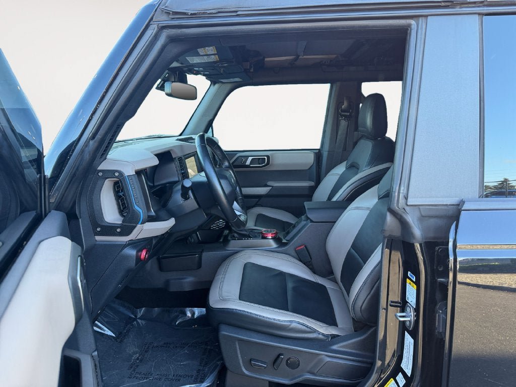 Used 2022 Ford Bronco Wildtrak AWD/4WD image 6