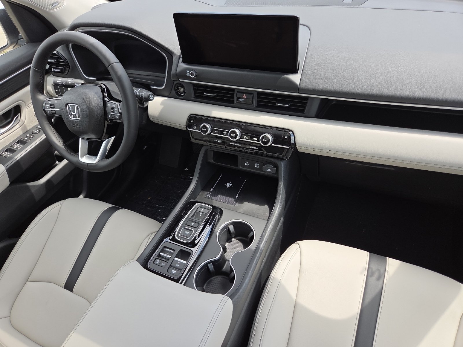 New 2026 Honda Pilot Touring image 31