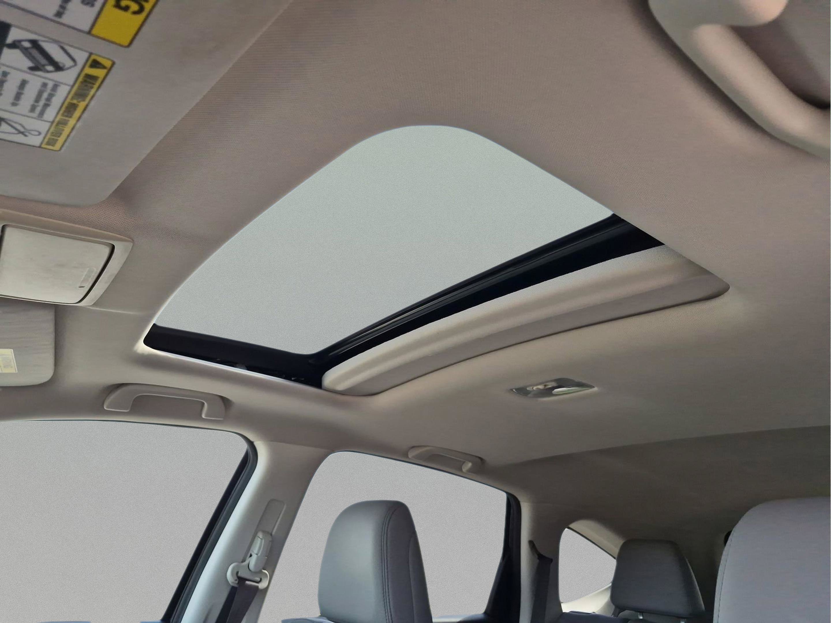 Used 2016 Honda CR-V Touring image 32