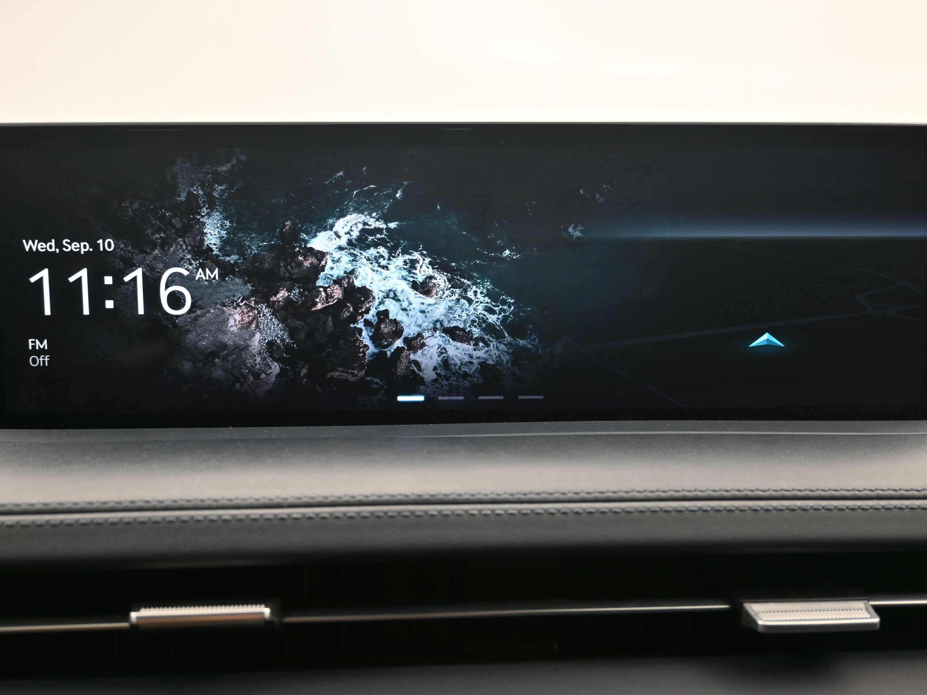 Used 2022 Genesis GV70 3.5T Sport w/ Sport Prestige Package image 15