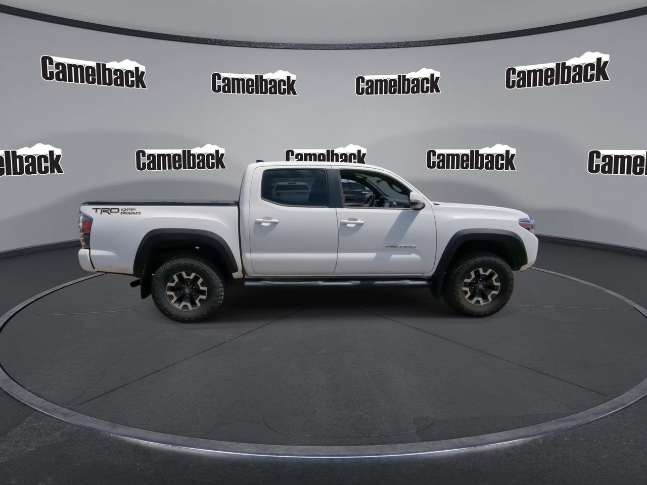 Used 2021 Toyota Tacoma TRD Off-Road w/ Technology Package RWD image 8