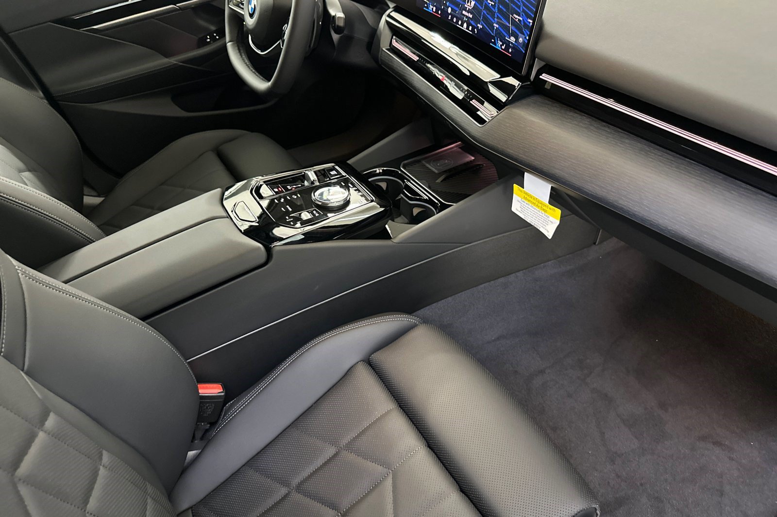 Used 2026 BMW 530i RWD image 27