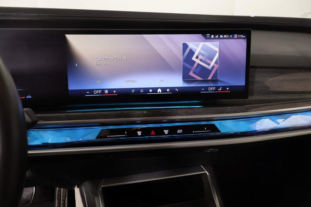 Used 2024 BMW 760i xDrive image 6