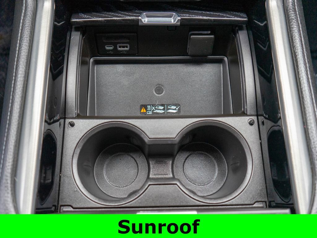 Used 2021 GMC Yukon Denali w/ Denali Ultimate Package image 32