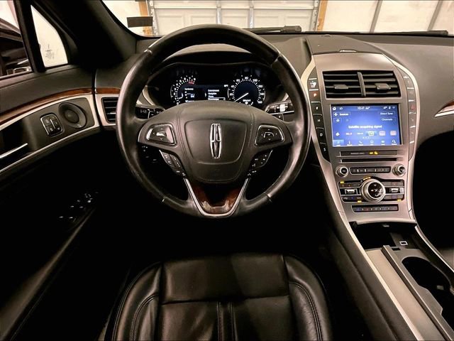 Used 2020 Lincoln MKZ Reserve w/ Elements Package AWD/4WD image 5