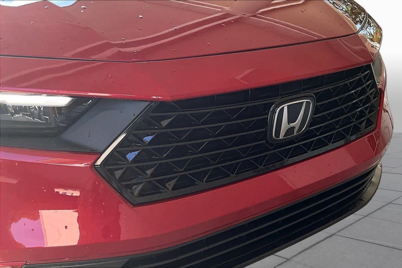 Certified 2024 Honda Accord EX image 30