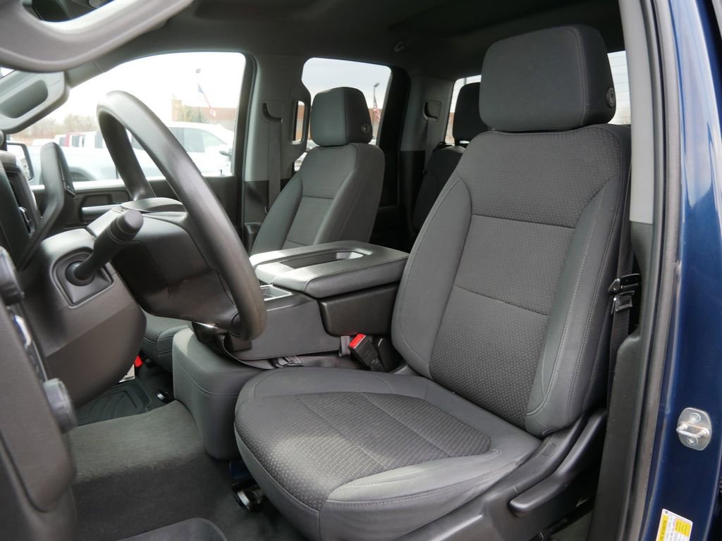 Used 2021 Chevrolet Silverado 1500 Custom image 10