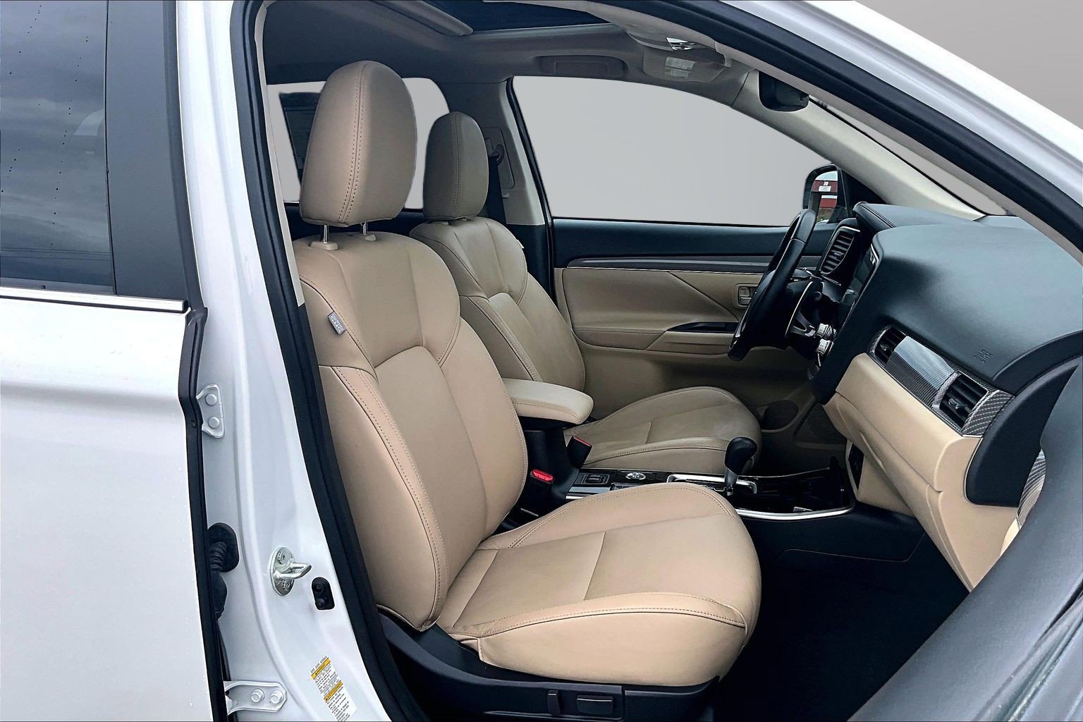 Used 2020 Mitsubishi Outlander GT AWD/4WD image 7