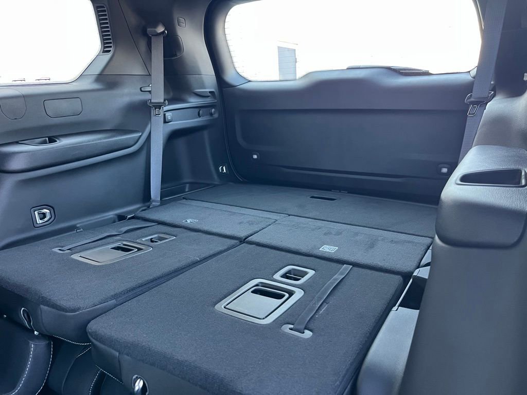 New 2025 Jeep Grand Cherokee L Laredo w/ Trailer Tow Package image 27