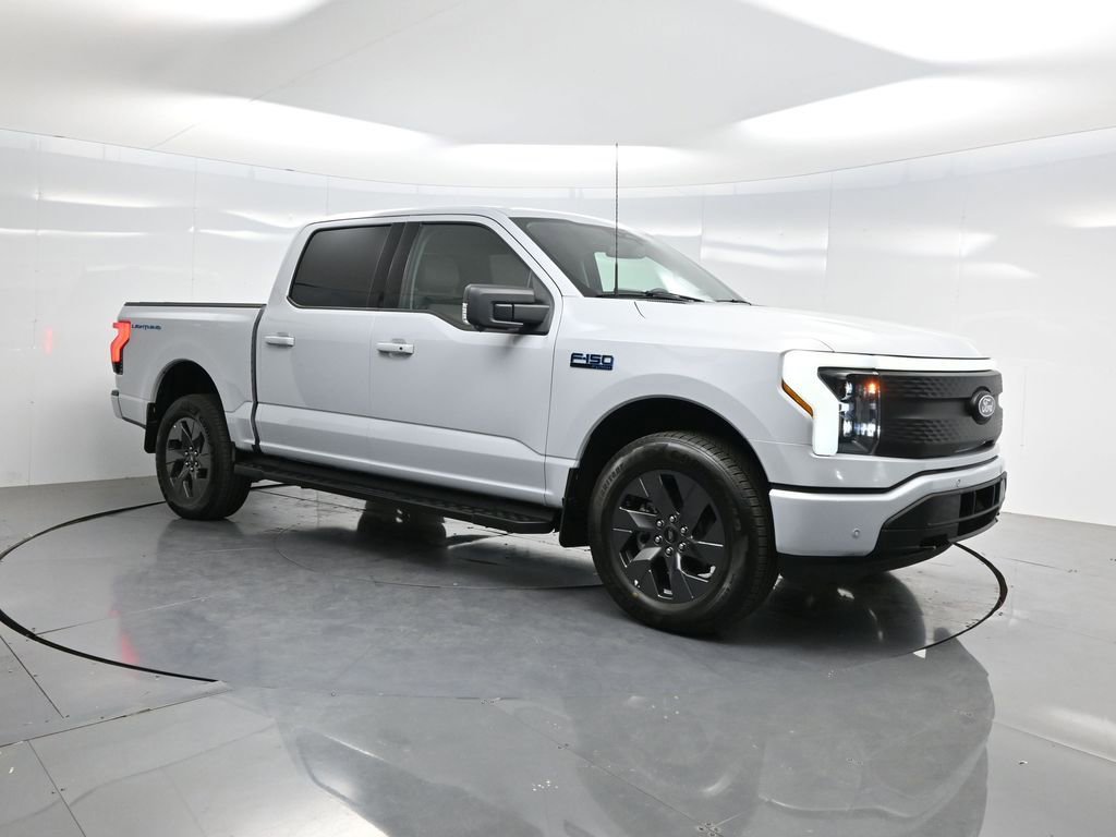 Used 2025 Ford F150 Lightning Flash AWD/4WD image 29