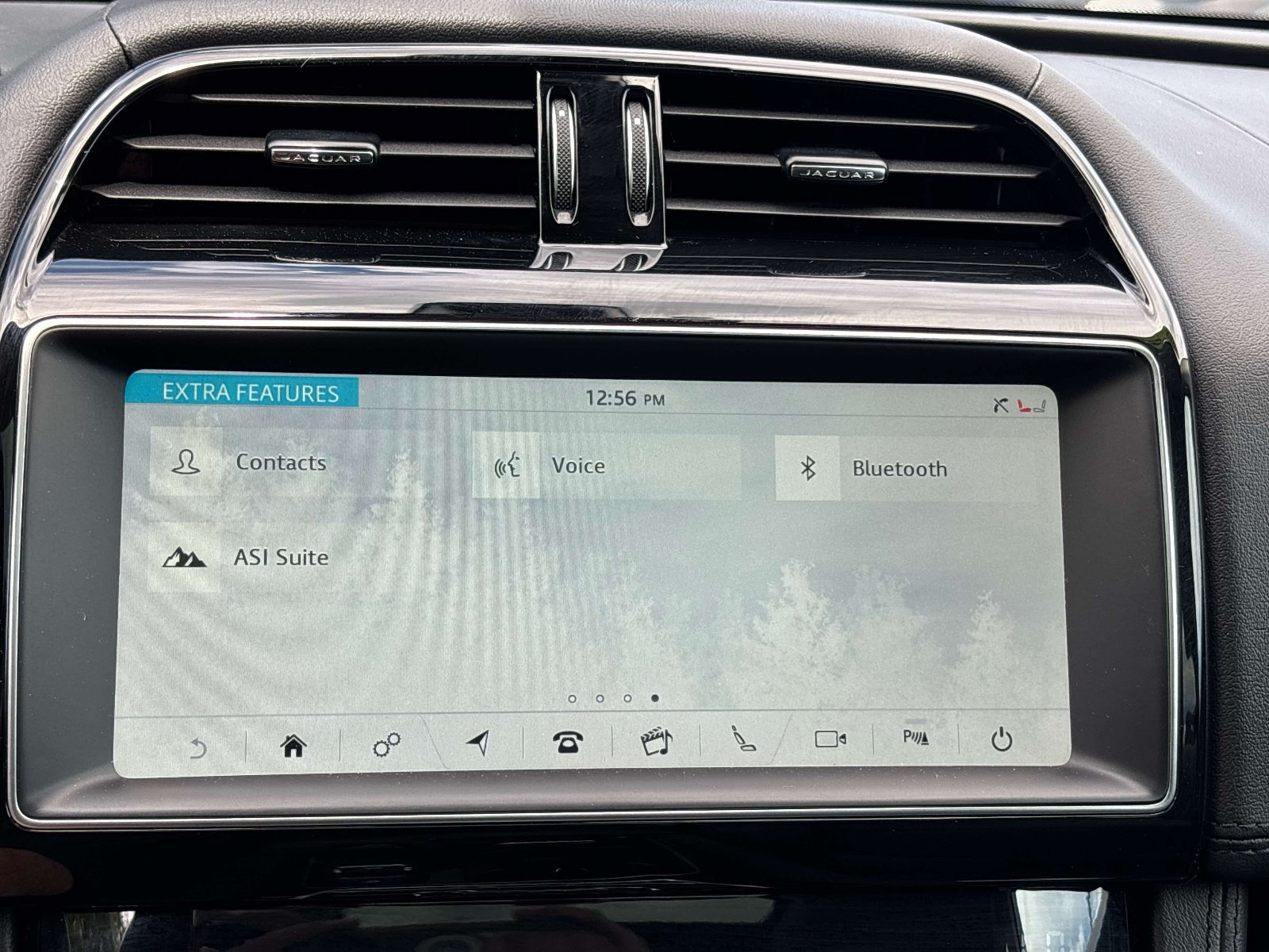 Used 2019 Jaguar F-PACE Prestige AWD/4WD image 30