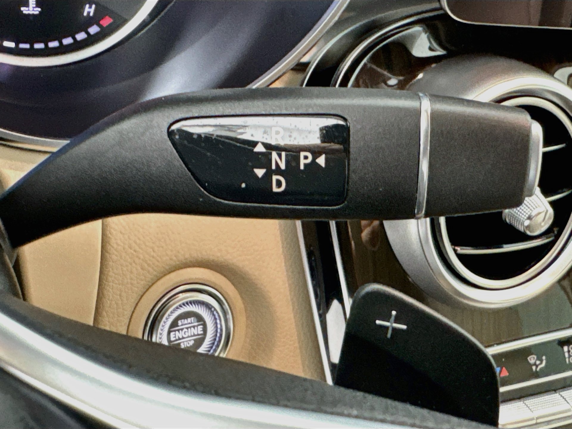Used 2022 Mercedes-Benz GLC 300 image 17