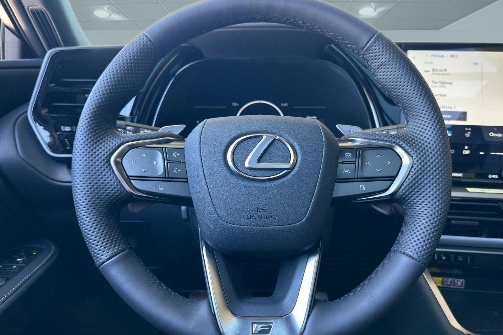 New 2026 Lexus TX 500h AWD image 13