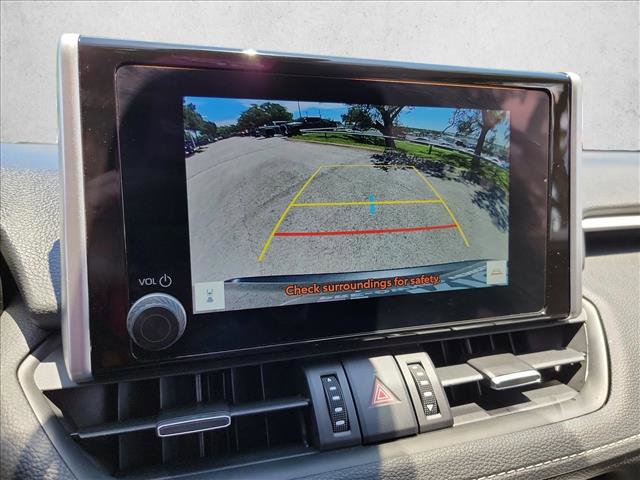 Used 2025 Toyota RAV4 XLE Premium FWD image 25