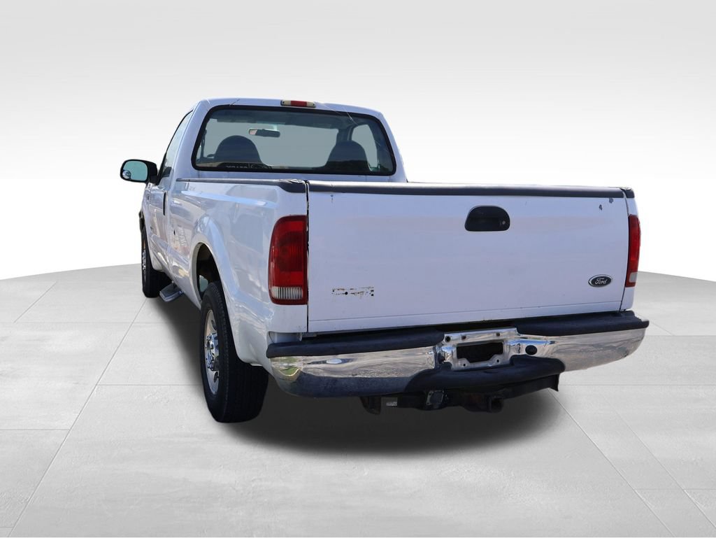 Used 2005 Ford F250 2WD Regular Cab Super Duty image 22