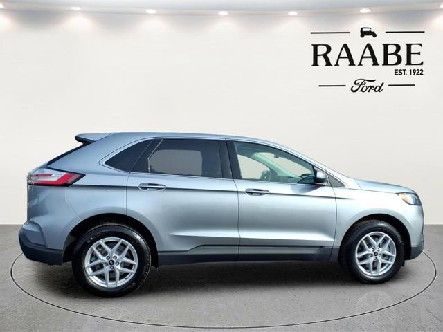 Used 2024 Ford Edge SEL w/ Convenience Package image 8