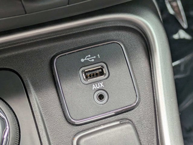 Certified 2019 Jeep Compass Latitude w/ Popular Equipment Group AWD/4WD image 22
