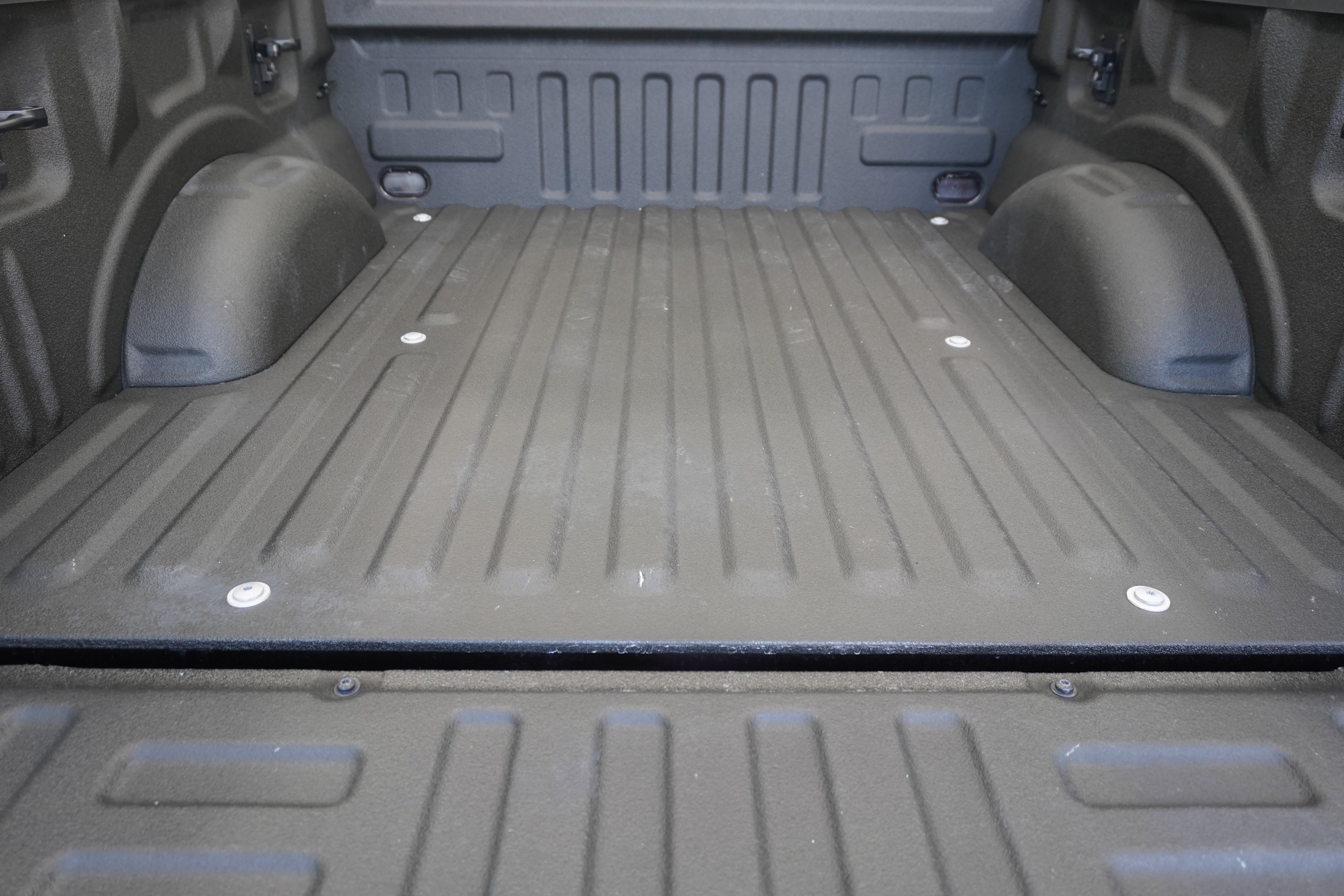 Used 2018 Ford F150 King Ranch w/ Equipment Group 601A Luxury AWD/4WD image 32