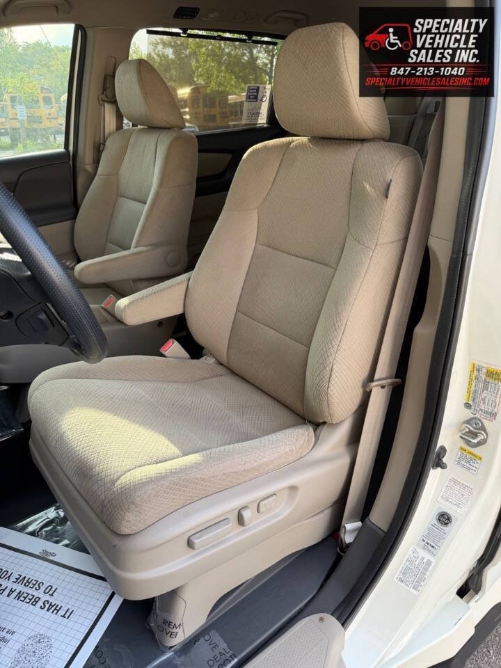 Used 2015 Honda Odyssey EX image 31