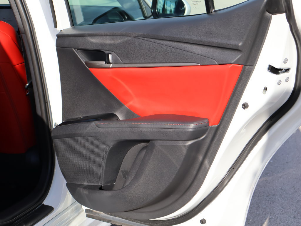 Used 2025 Toyota Camry XSE FWD image 16