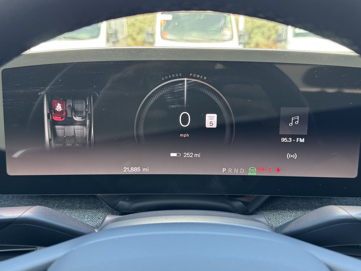 Used 2023 Lucid Air Pure AWD/4WD image 29