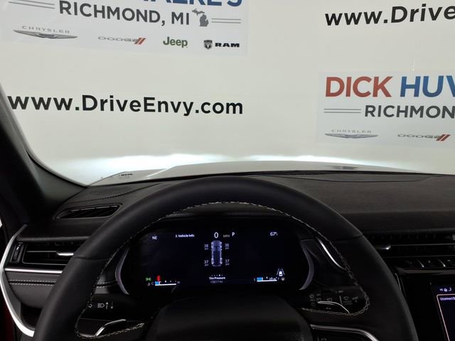 Used 2024 Jeep Grand Cherokee Altitude image 21