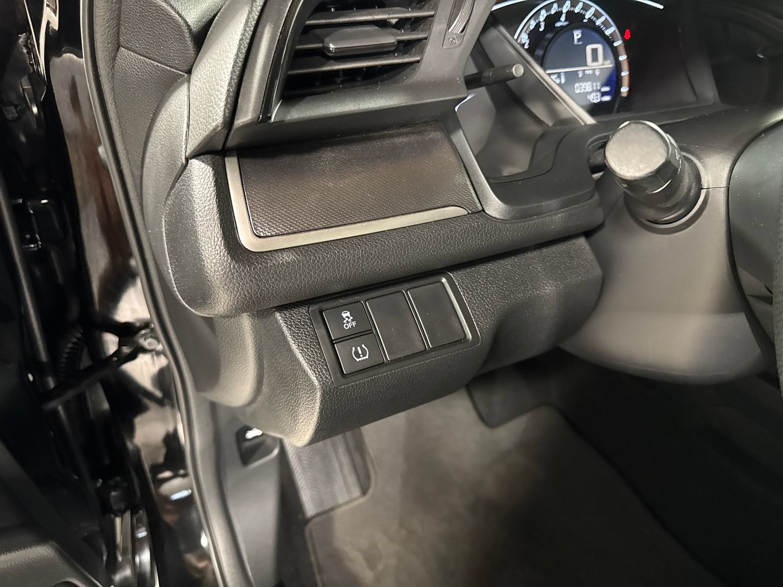 Used 2018 Honda Civic LX-P image 17