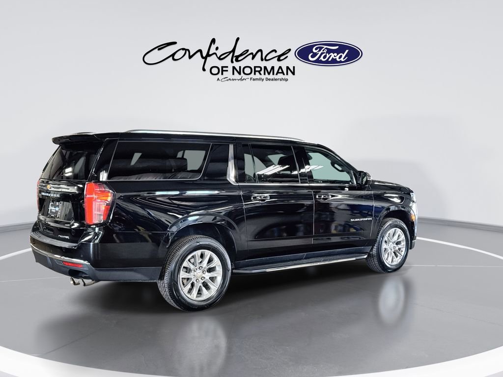 Used 2024 Chevrolet Suburban Premier image 9