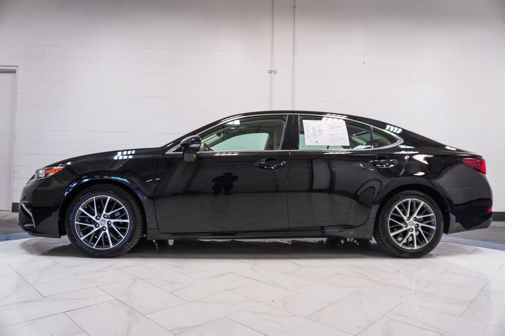 Used 2018 Lexus ES 350 w/ Luxury Package w/Wood Trim FWD image 8