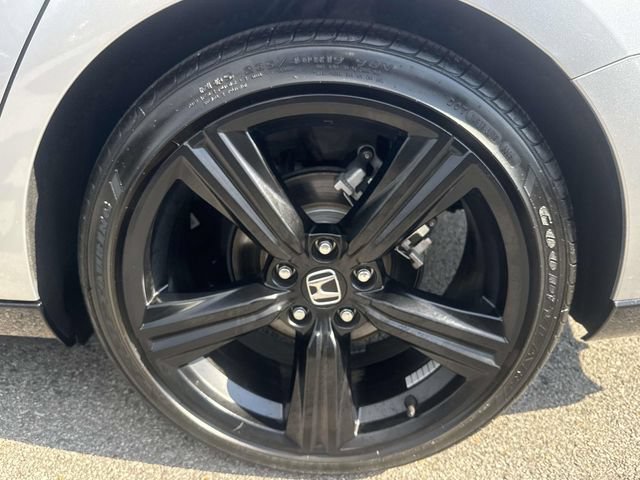 Used 2025 Honda Accord Sport image 8