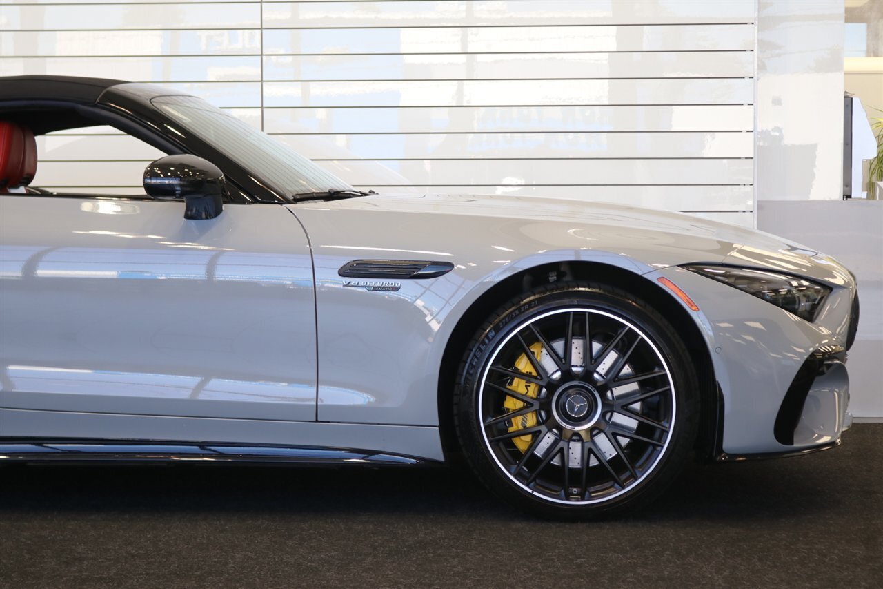 Used 2023 Mercedes-Benz SL 63 AMG 4MATIC w/ Driver Assistance Package image 49
