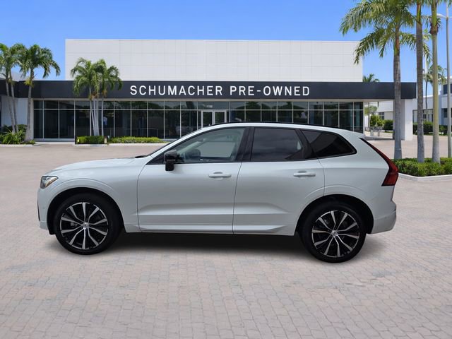 Used 2023 Volvo XC60 B5 Plus w/ Protection Package Premier image 4