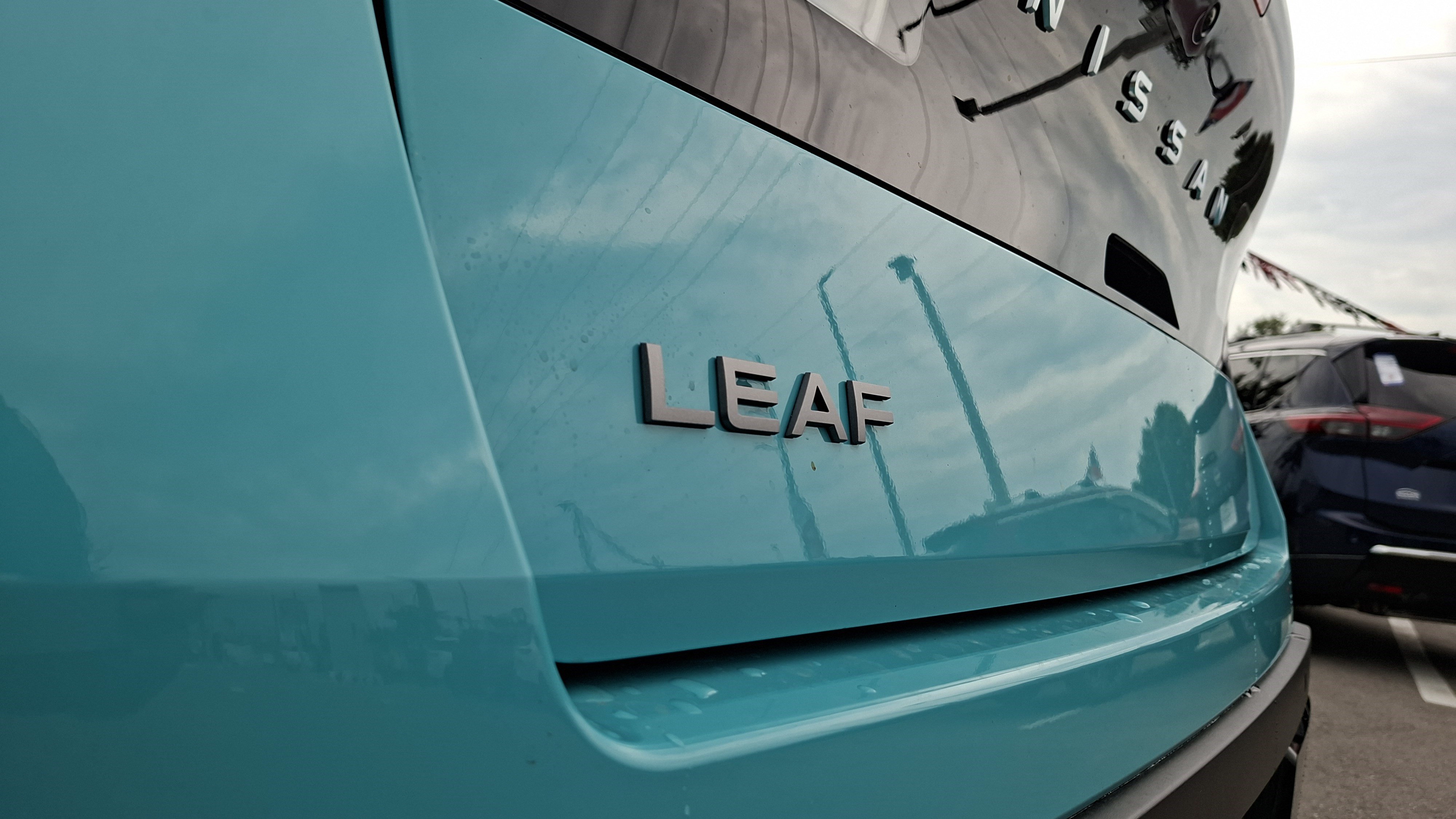 New 2026 Nissan Leaf Platinum+ w/ Cargo Package (Platinum+) FWD image 16