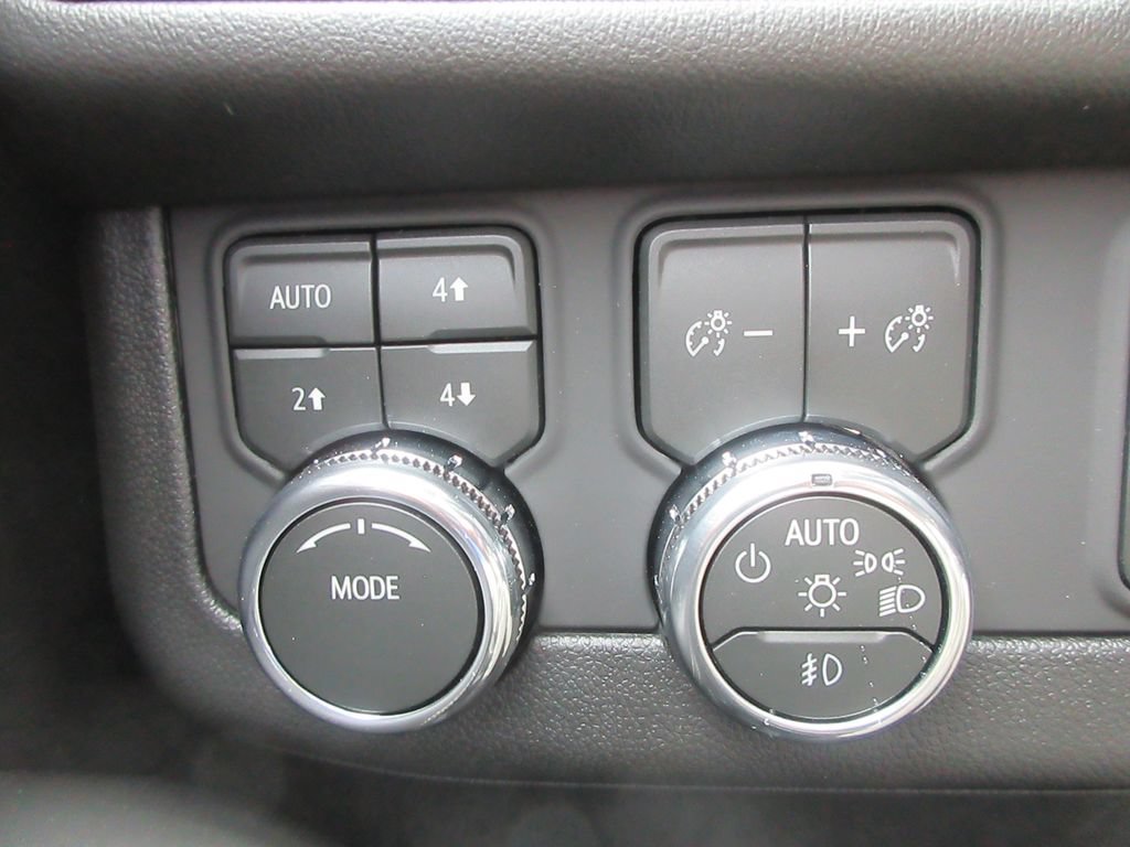 New 2026 GMC Yukon XL Elevation w/ Elevation Premium Package AWD/4WD image 20