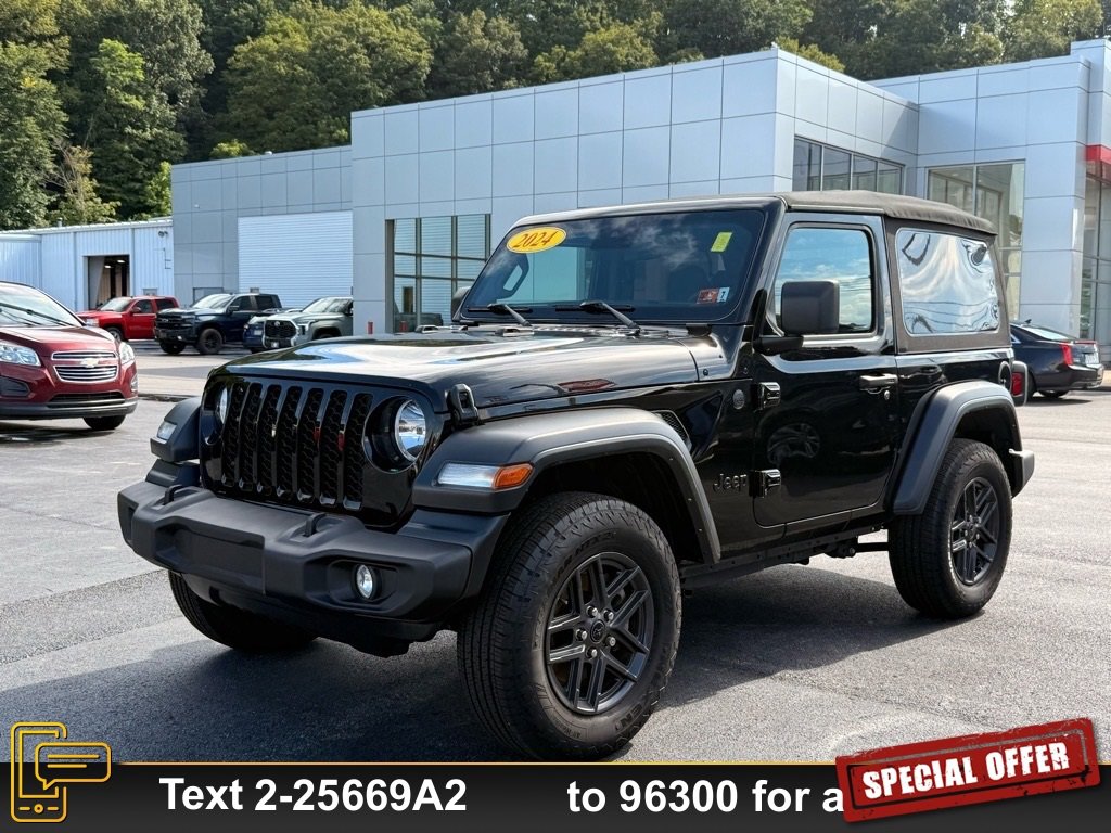 Used 2024 Jeep Wrangler Sport S image 10