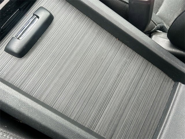 Used 2022 Honda Pilot Elite image 25