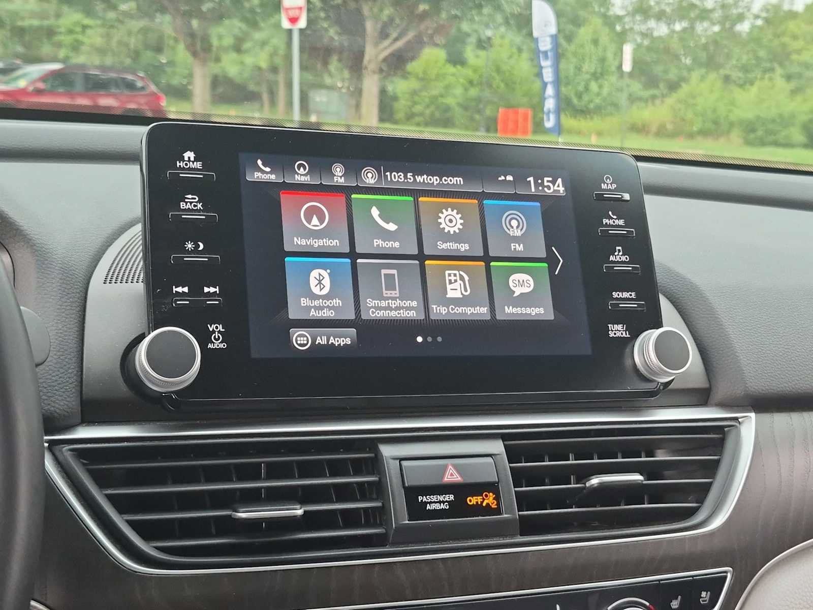 Used 2018 Honda Accord Touring image 28
