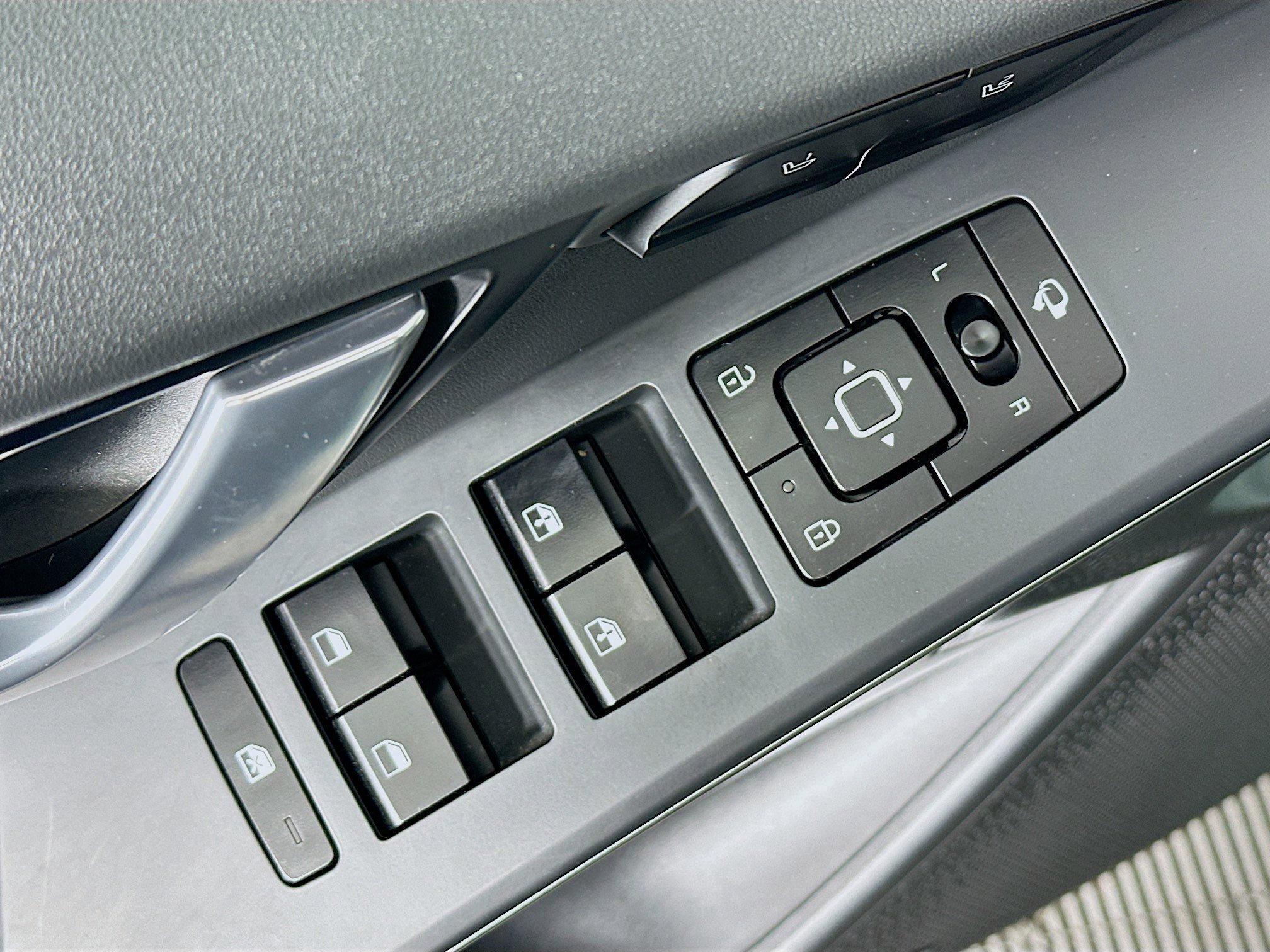 Used 2023 Kia Niro Wave w/ Wave Preserve Package FWD image 15