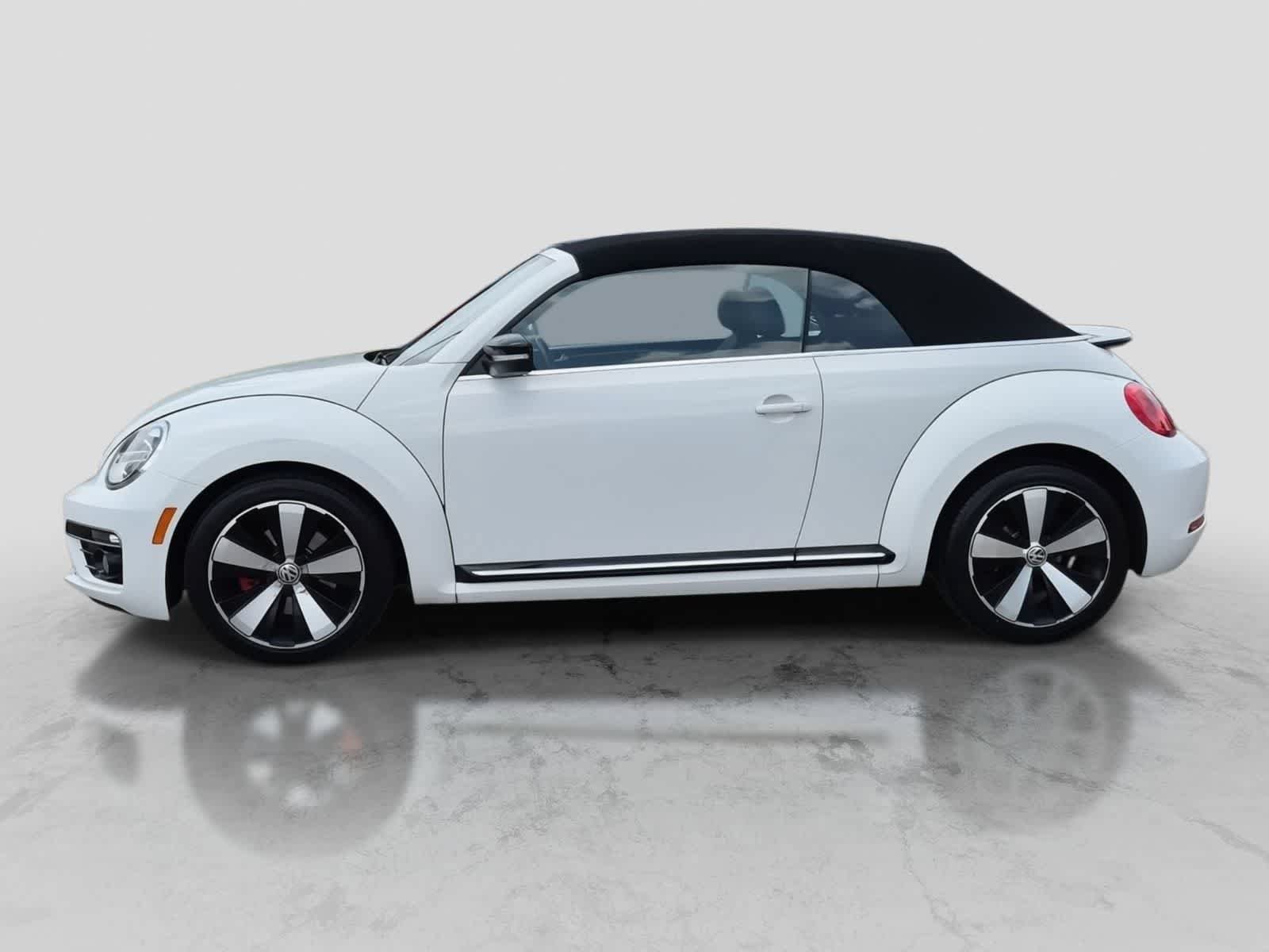 Used 2013 Volkswagen Beetle 2.0T FWD image 5