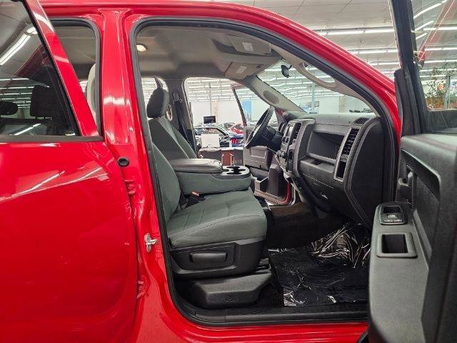 Used 2014 RAM 1500 Express image 32