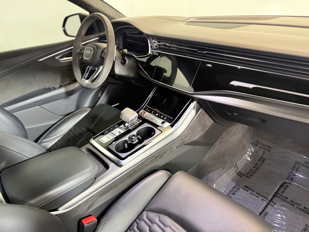 Used 2022 Audi RS Q8 image 23