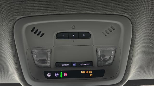 Used 2018 Chevrolet Traverse LT AWD/4WD image 38