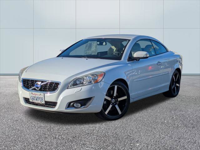 Used 2012 Volvo C70 T5 image 1