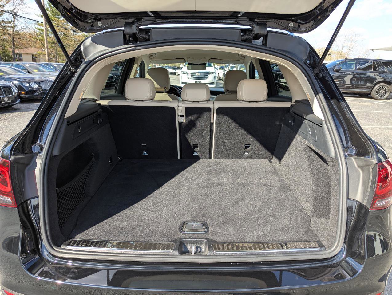 Used 2022 Mercedes-Benz GLC 300 4MATIC image 43