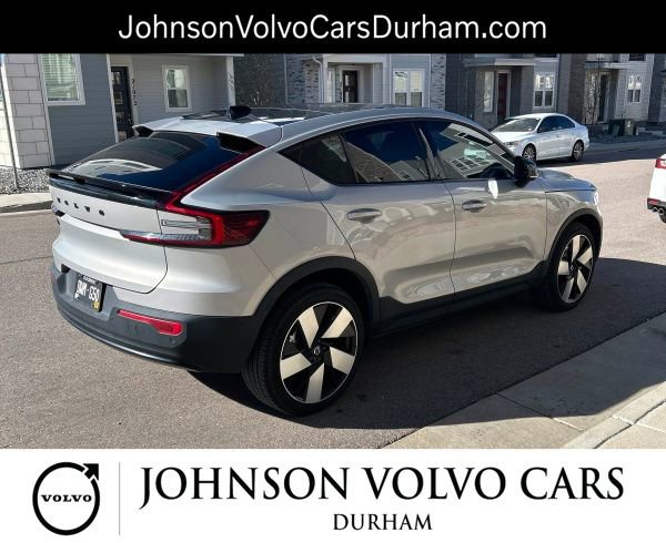 Used 2023 Volvo C40 P8 Recharge Ultimate image 3