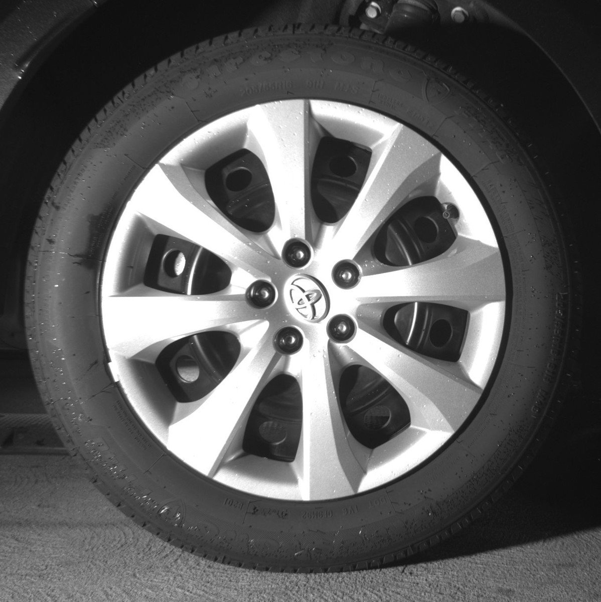 Used 2025 Toyota Corolla LE FWD image 15