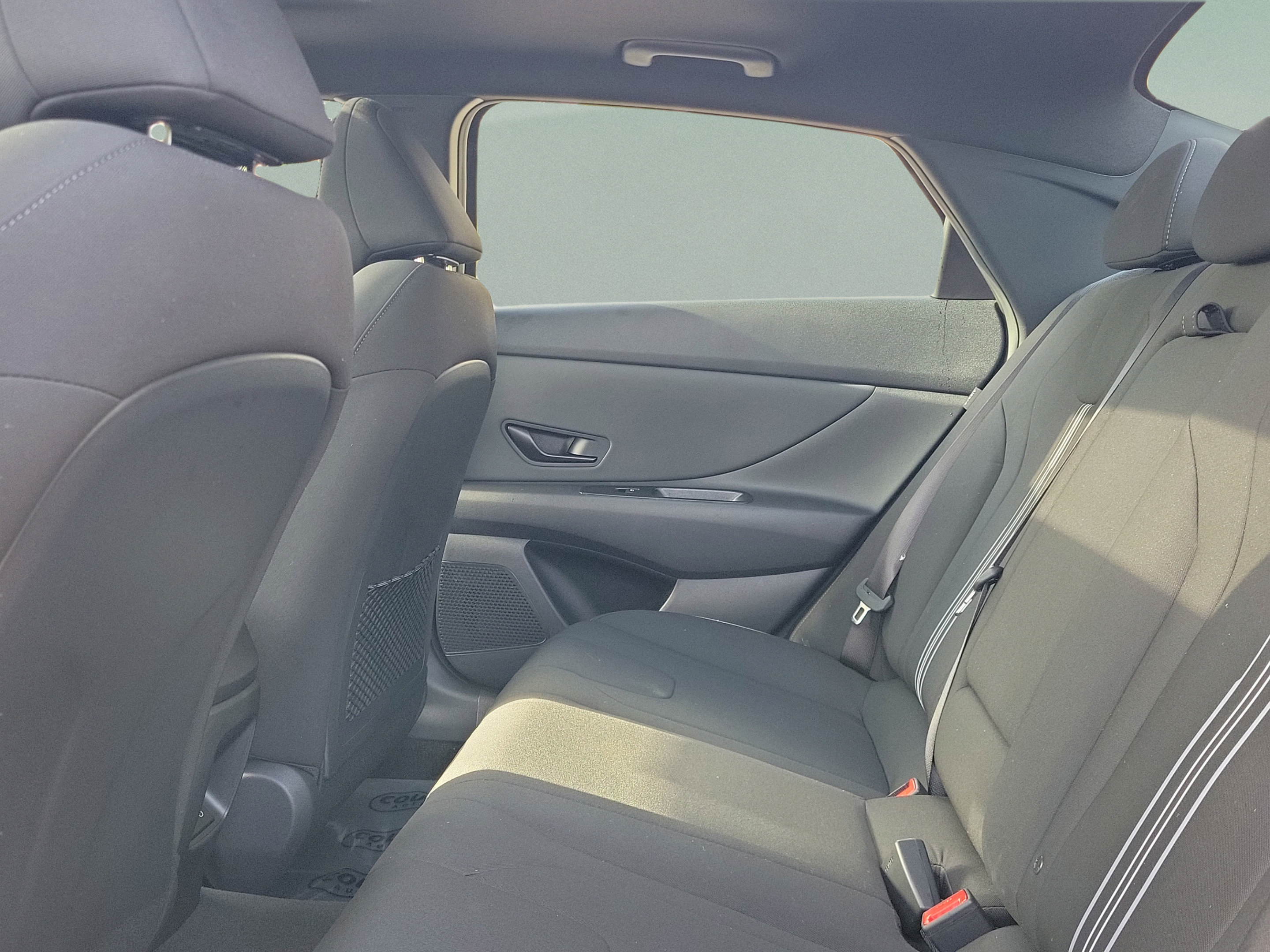 New 2026 Hyundai Elantra SEL Sport Premium FWD image 8